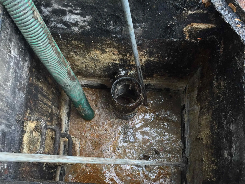 汇林绿洲隔油池清理